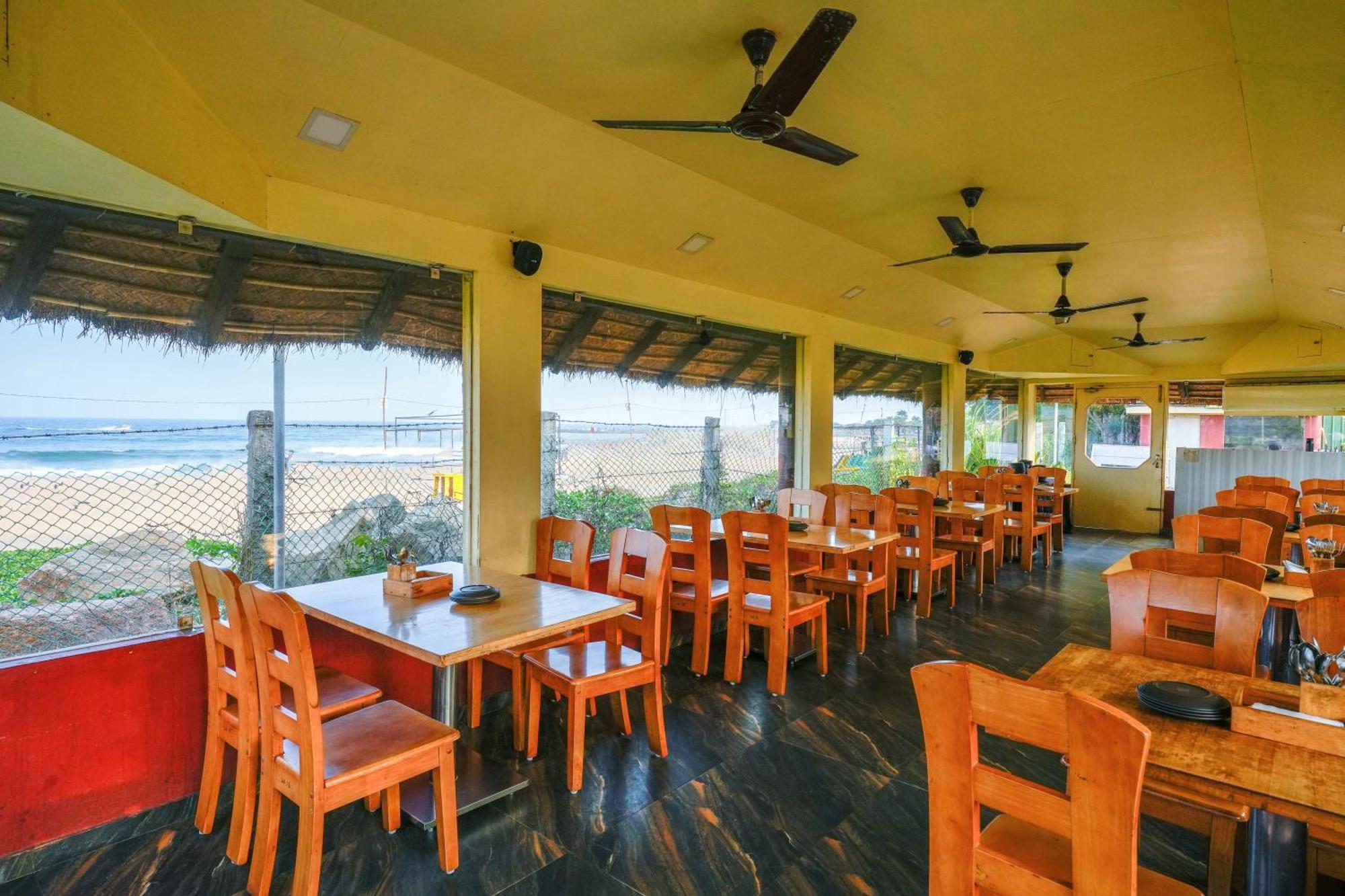 Shore Front Resort Visakhapatnam Eksteriør bilde