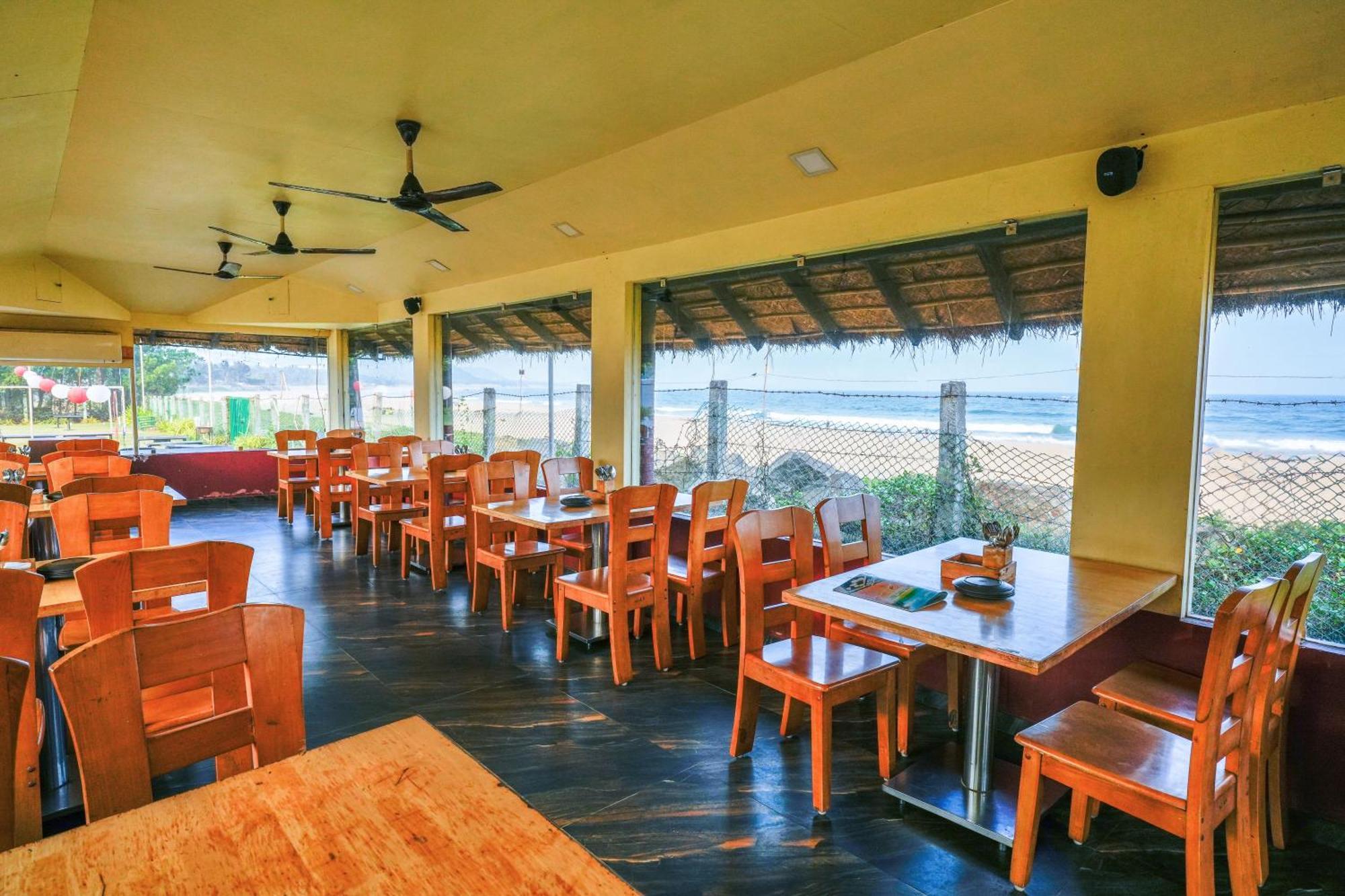 Shore Front Resort Visakhapatnam Eksteriør bilde