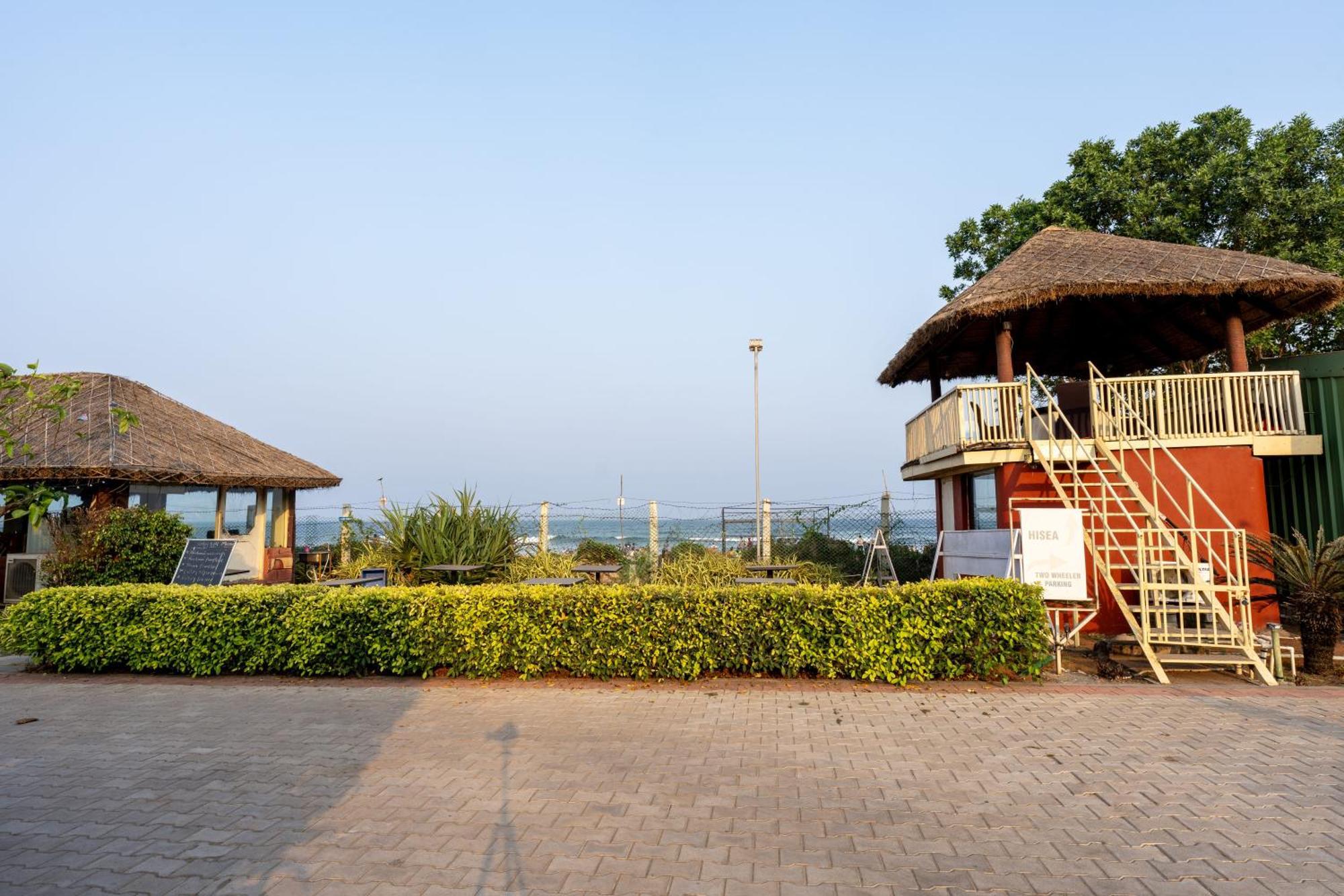Shore Front Resort Visakhapatnam Eksteriør bilde