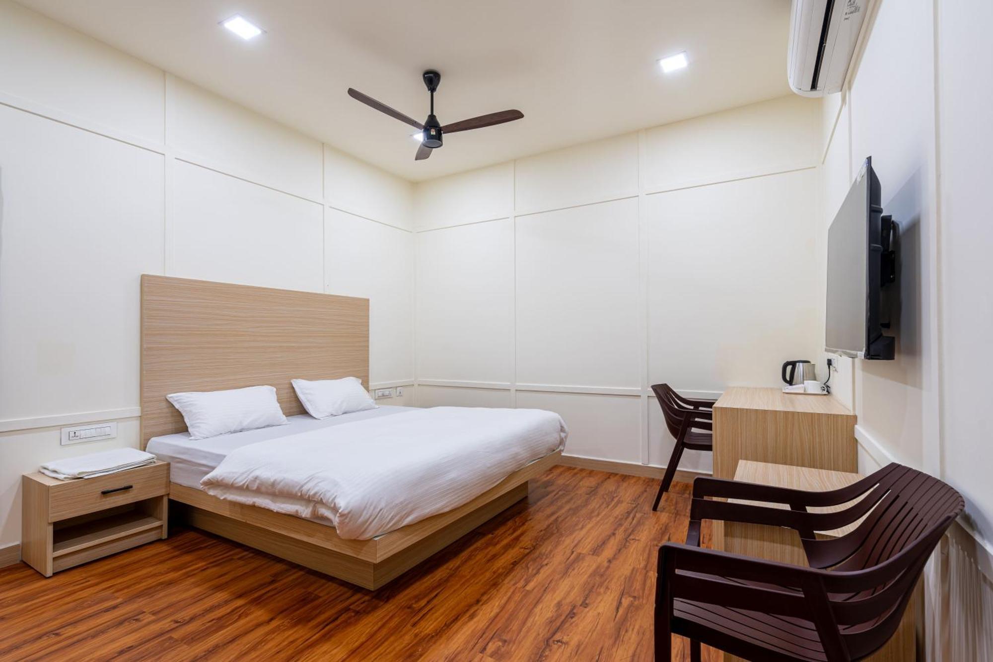 Shore Front Resort Visakhapatnam Eksteriør bilde